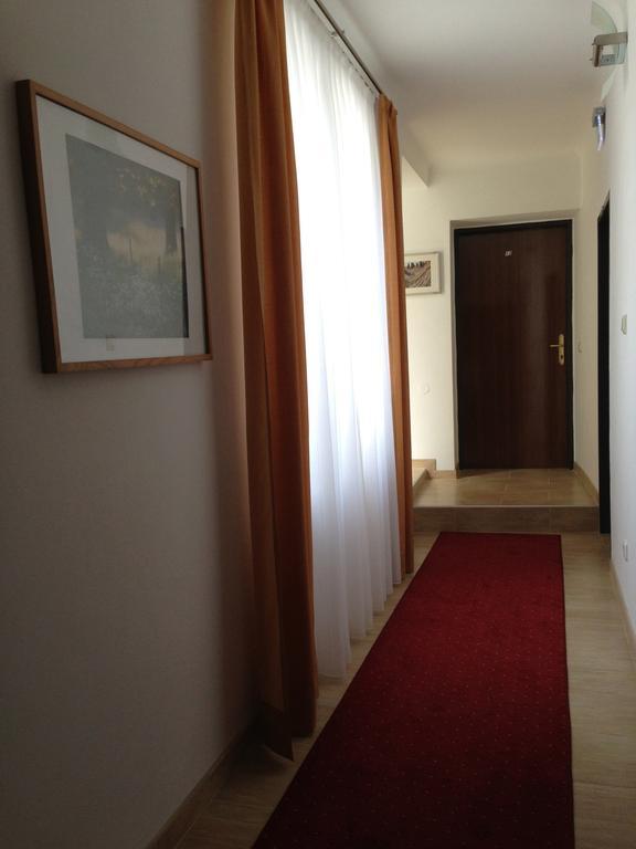 Gasthof-Pension Weisz-Artner Фрауенкирхен Екстериор снимка